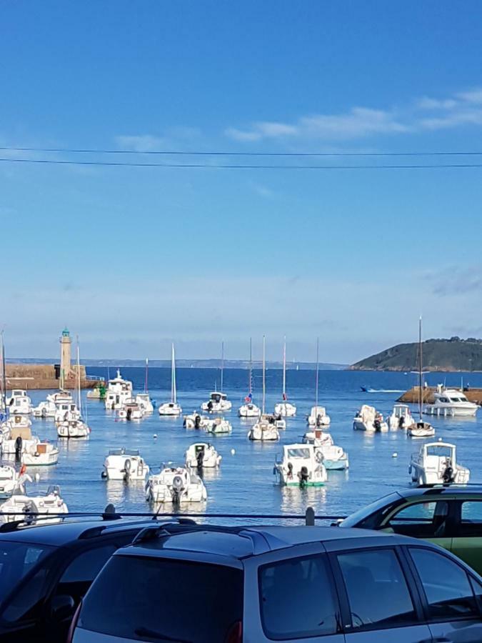 Bretagne vue mer Binic Extérieur photo